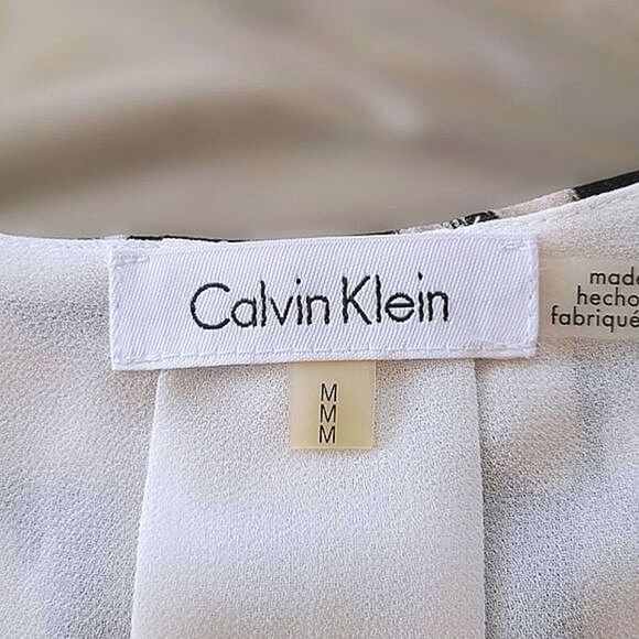 Calvin Klein abstract animal print flutter sleeve blouse - Picture 5 of 13